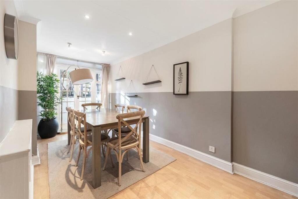 Elegant 6 Bed With Garden & Balcony By Harrods *